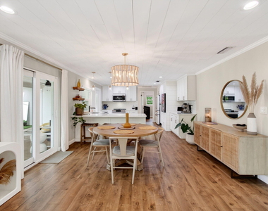 998 Sw 7th Street - Photo Thumbnail 23