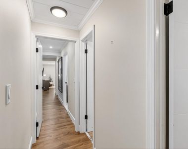 998 Sw 7th Street - Photo Thumbnail 75