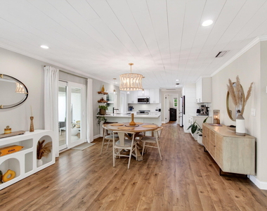 998 Sw 7th Street - Photo Thumbnail 22