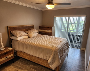 3000 Lake Osborne Drive - Photo Thumbnail 27