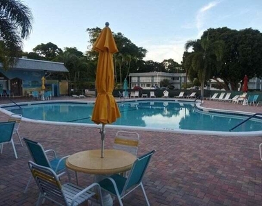 3000 Lake Osborne Drive - Photo Thumbnail 23
