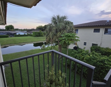 11188 Royal Palm Boulevard - Photo Thumbnail 15
