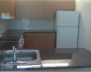 11458 Royal Palm Boulevard - Photo Thumbnail 6