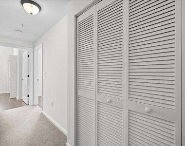 155 Galicia Way - Photo Thumbnail 29