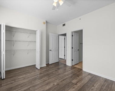 155 Galicia Way - Photo Thumbnail 11