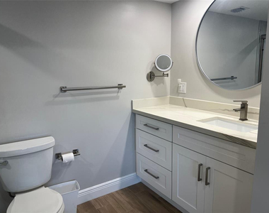1523 E Hillsboro Boulevard - Photo Thumbnail 29