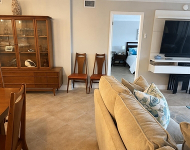 1523 E Hillsboro Boulevard - Photo Thumbnail 26