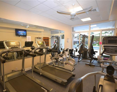 1523 E Hillsboro Boulevard - Photo Thumbnail 15