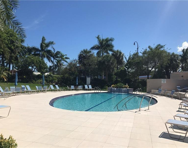 1523 E Hillsboro Boulevard - Photo Thumbnail 13