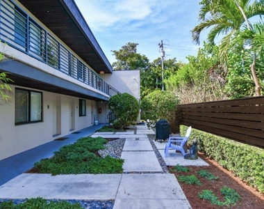 1273 Ne 38th Street - Photo Thumbnail 14