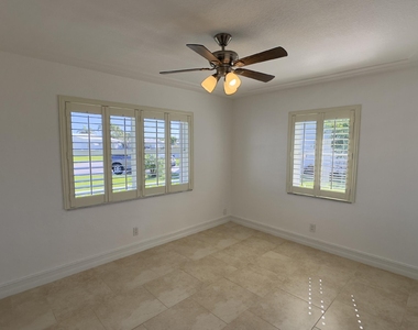 1108 W Ocean Avenue - Photo Thumbnail 20