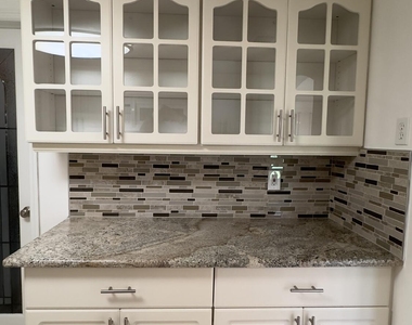 1108 W Ocean Avenue - Photo Thumbnail 14