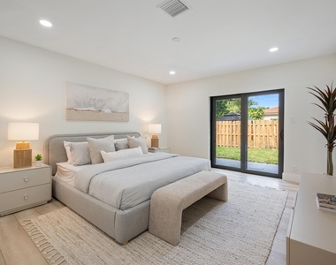 8201 Nw 67th Avenue - Photo Thumbnail 10