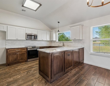 15921 Katie Ridge Drive - Photo Thumbnail 11