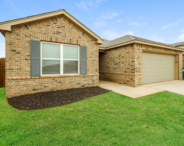 518 Crystal Lane - Photo Thumbnail 1