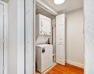 651 Okeechobee Boulevard - Photo Thumbnail 14