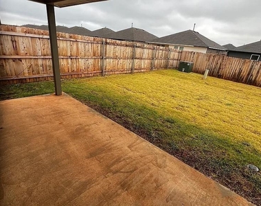 10501 Sw 41st Street - Photo Thumbnail 9