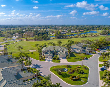 1540 Se Prestwick Lane - Photo Thumbnail 20