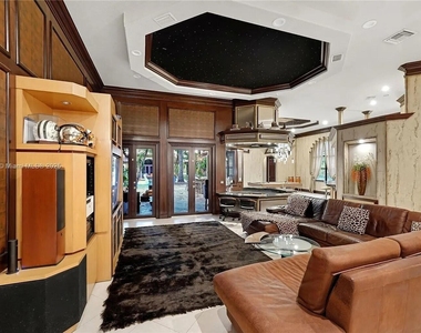 14503 Sw 16th Street - Photo Thumbnail 8