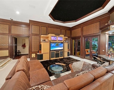 14503 Sw 16th Street - Photo Thumbnail 6