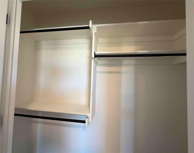 312 Aaran Way - Photo Thumbnail 15