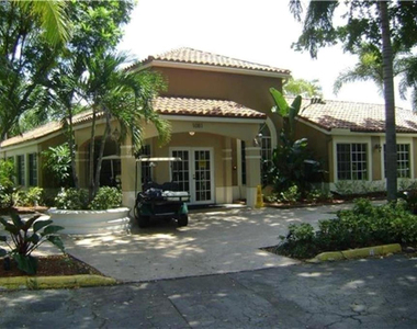1089 N Benoist Farms Road - Photo Thumbnail 23