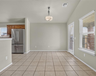 18109 Montoro Way - Photo Thumbnail 16