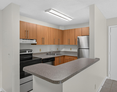 10717 E Cleary Boulevard E - Photo Thumbnail 11