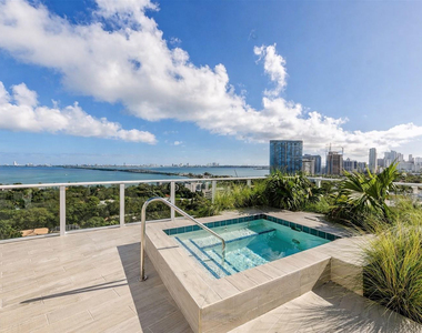 4250 Biscayne Boulevard - Photo Thumbnail 16
