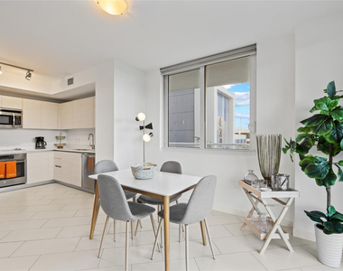 4250 Biscayne Boulevard - Photo Thumbnail 6