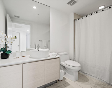 4250 Biscayne Boulevard - Photo Thumbnail 12