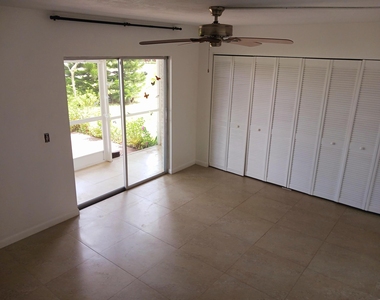 163 Lyndhurst L - Photo Thumbnail 8