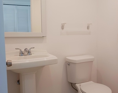163 Lyndhurst L - Photo Thumbnail 5
