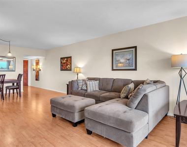 3150 N Palm Aire Drive - Photo Thumbnail 5