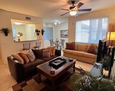 11015 Legacy Lane - Photo Thumbnail 10