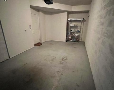 11015 Legacy Lane - Photo Thumbnail 30