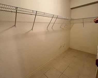 11015 Legacy Lane - Photo Thumbnail 27