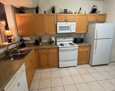 11015 Legacy Lane - Photo Thumbnail 18