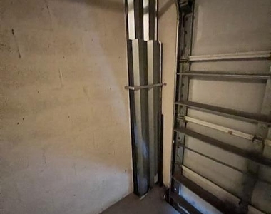 11015 Legacy Lane - Photo Thumbnail 32