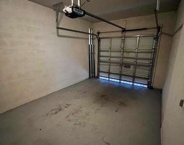 11015 Legacy Lane - Photo Thumbnail 29