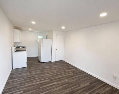1725 Ne 148th Street - Photo Thumbnail 4