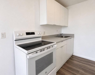 1725 Ne 148th Street - Photo Thumbnail 6