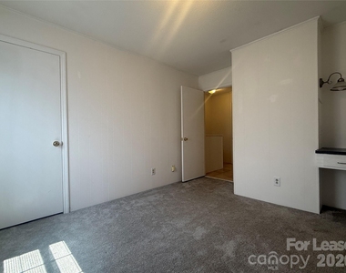 108 Durham Road - Photo Thumbnail 15