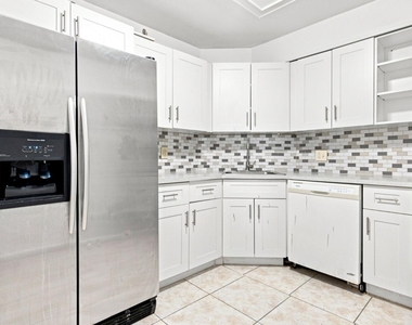 3280 Spanish Moss Terrace - Photo Thumbnail 11