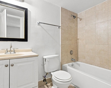3280 Spanish Moss Terrace - Photo Thumbnail 21