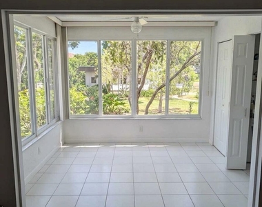9233 Sw 8th Street - Photo Thumbnail 8
