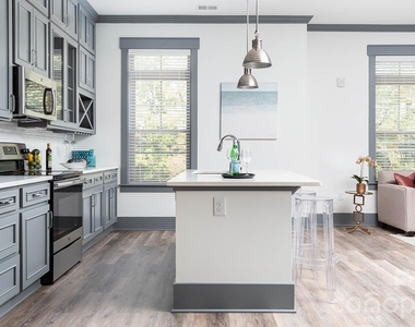 5350 Pinehurst Park Drive - Photo Thumbnail 28
