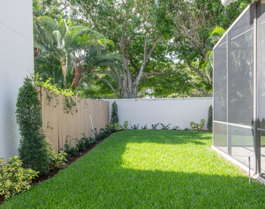 2480 Nw 66th Drive - Photo Thumbnail 19