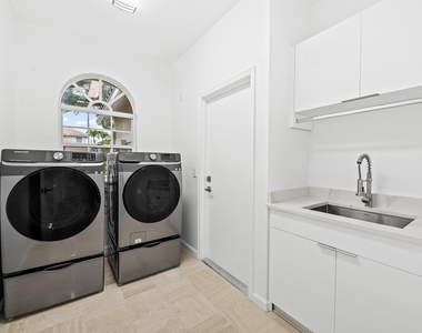 2480 Nw 66th Drive - Photo Thumbnail 18
