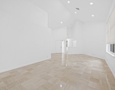 2480 Nw 66th Drive - Photo Thumbnail 5